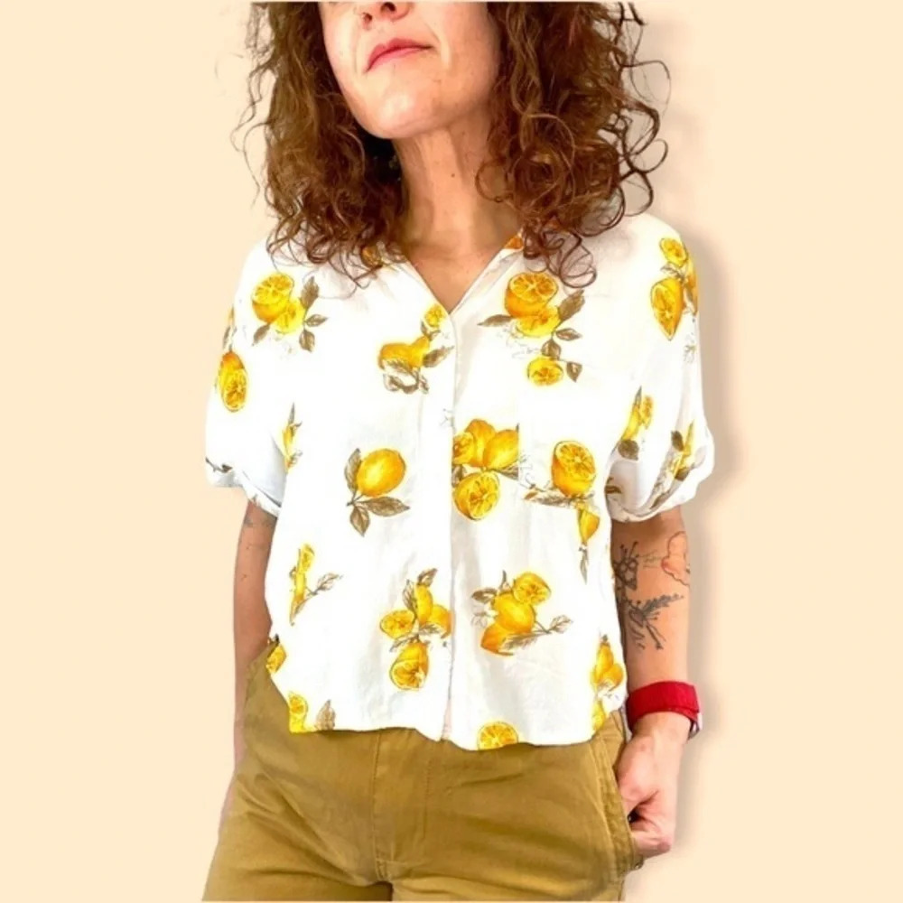 F21  - Yellow Citrus Orange Fruit Print Crop Top